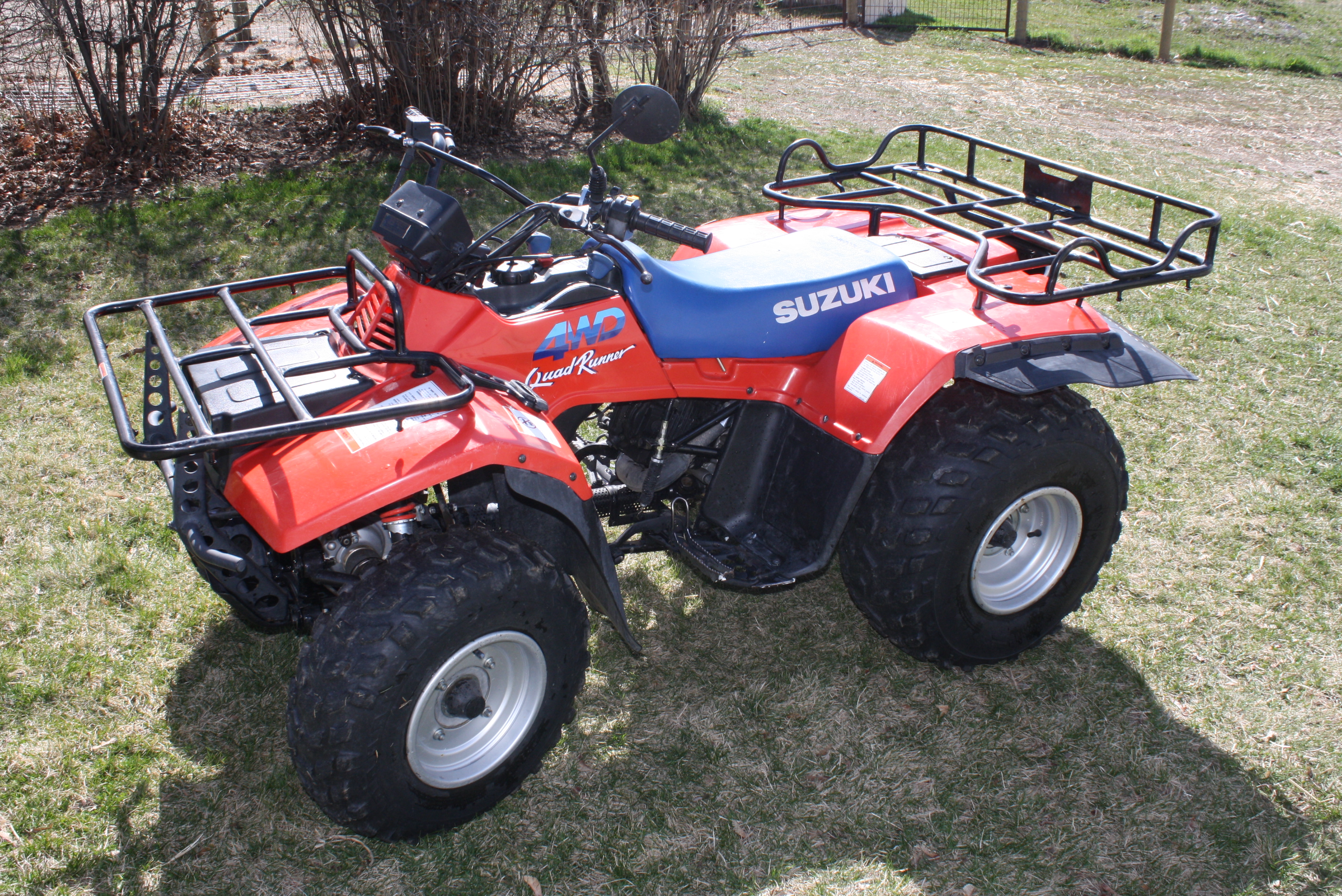 selling a super clean 1990 Suzuki LTF250 Quad ATV For