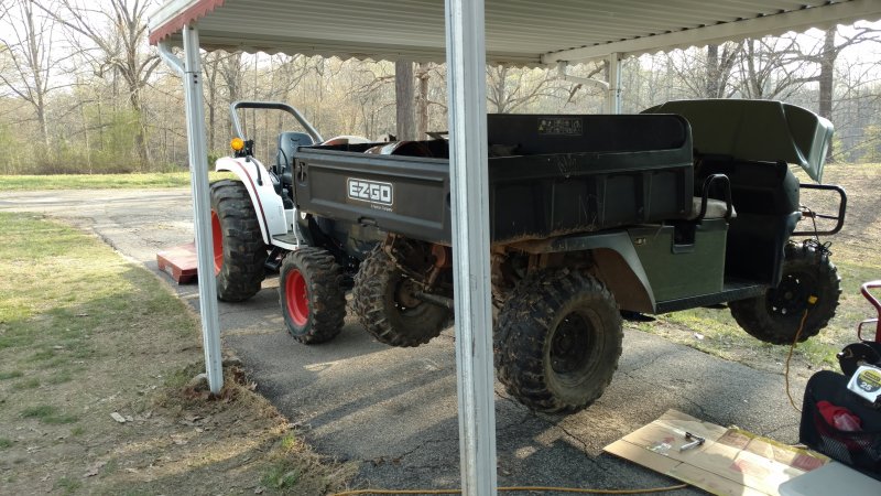 EZGO ST 4x4