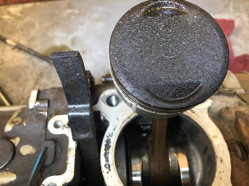 piston 2.jpg